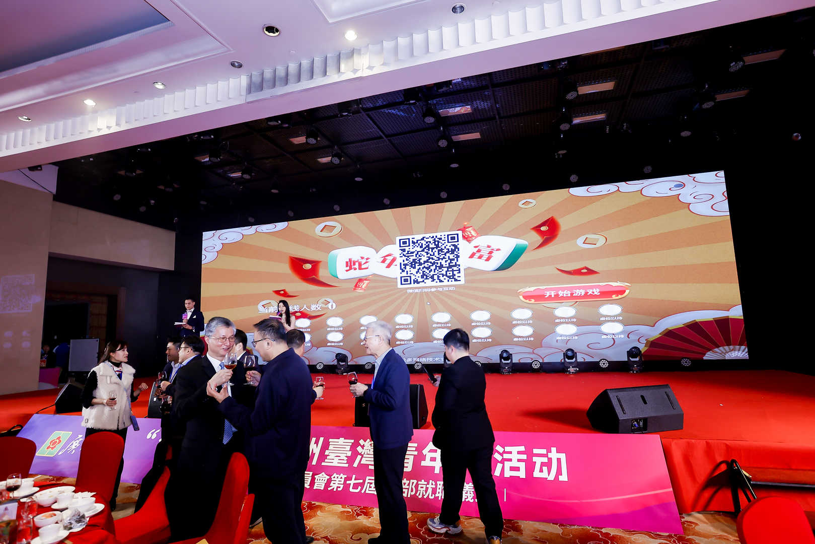 1-25030P94S4c4.jpg